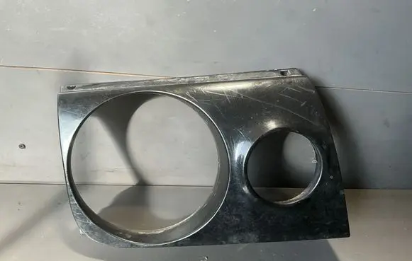 Nissan Terrano Under headlight/headlamp trim 