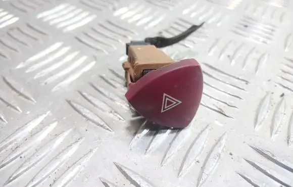 Peugeot 807 Hazard light switch
