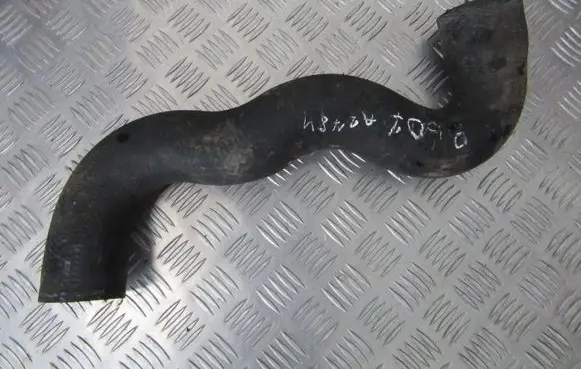 Peugeot 607 Air intake hose/pipe