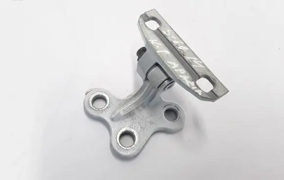 Volvo S60 Front door lower hinge 