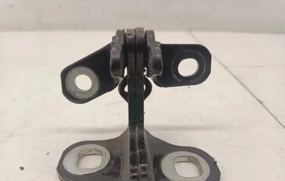 Opel Astra K Rear door upper hinge