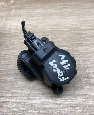 Ford Focus Air flap motor/actuator 3M5H19E616AB