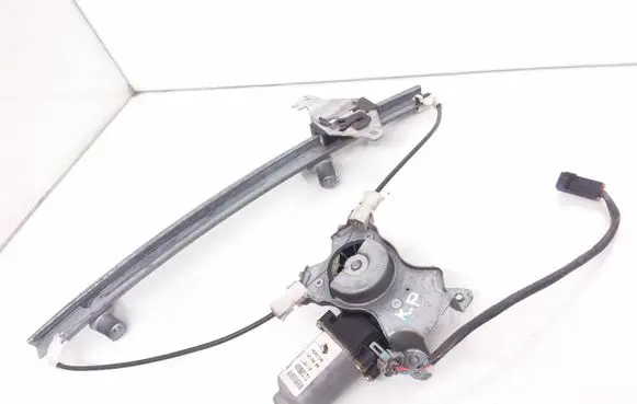 Nissan Primera Front door window regulator with motor 400601T1