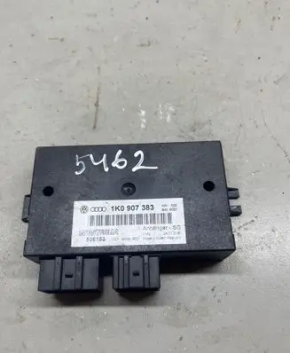 Volkswagen PASSAT B6 Tow bar trailer control unit/module 1K0907383
