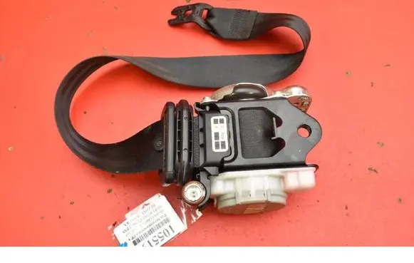 Skoda Octavia Mk3 (5E) Front seatbelt 0589P1000220
