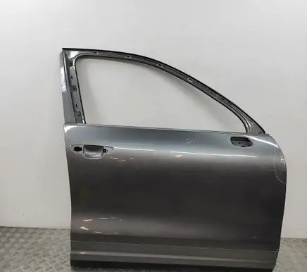 Porsche Cayenne (92A) Front door 95853101200