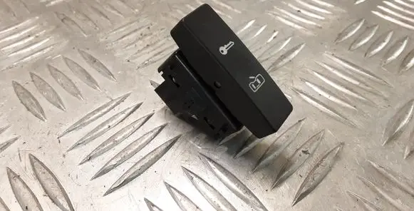 Volkswagen Touareg I Central locking switch button 7L6962125