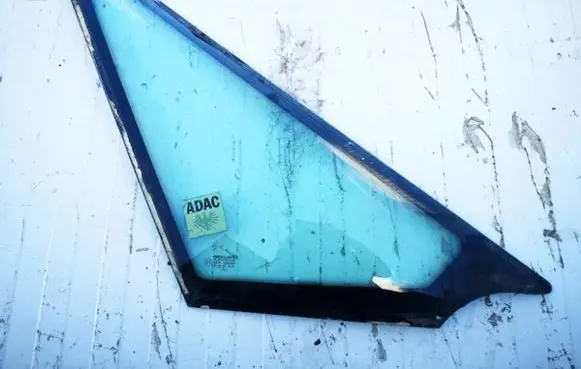 Renault Espace III Front triangle window/glass 