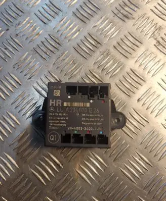 Mercedes-Benz C W204 Door control unit/module A2048202826 A2048701226 A2016000836
