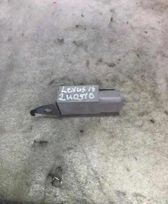 Lexus IS 220D-250-350 Aerial antenna filter 9098004184