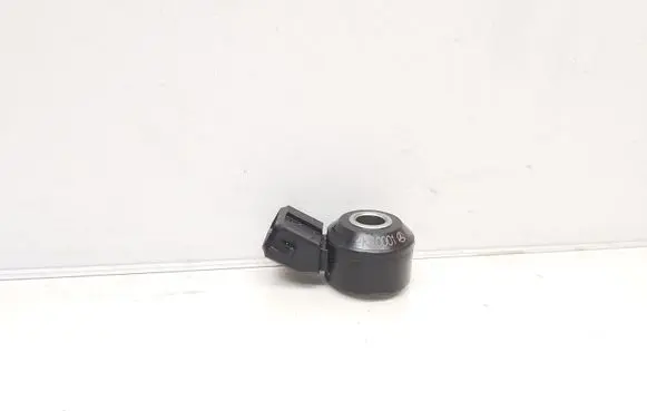 Mercedes-Benz B W246 W242 Detonation knock sensor A2709050900