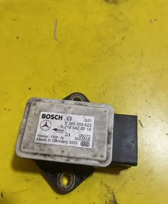 Mercedes-Benz E W211 ESP acceleration yaw rate sensor 0265005623