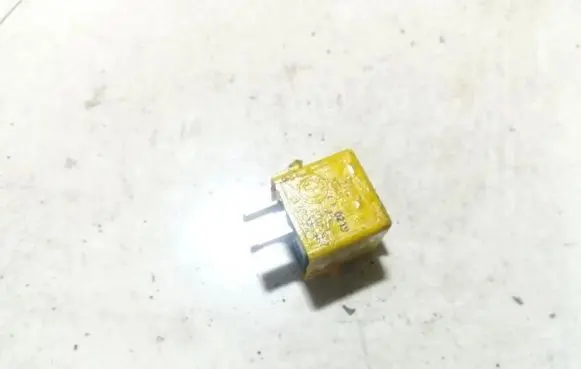 Land Rover Range Rover L322 Other relay 61368366282 6136-8366282