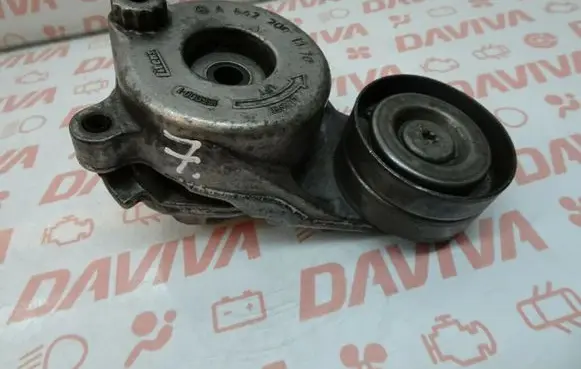 Mercedes-Benz Vito Viano W639 Alternator belt tensioner A6422001370 6422001370