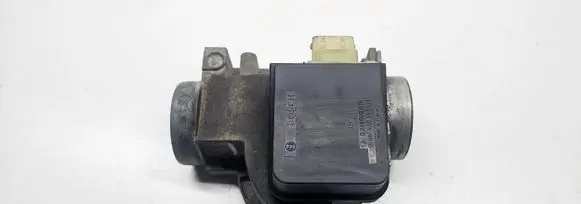 Audi A6 S6 C5 4B Throttle body valve 0281002074 4A0133471