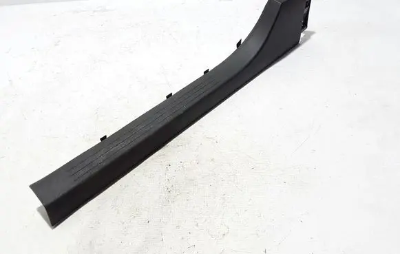 Renault Captur II Front sill trim cover 769515187R