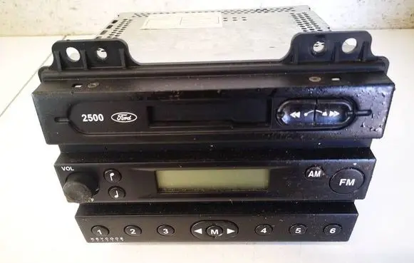Ford Fiesta Radio/CD/DVD/GPS head unit 2S6118K876AH