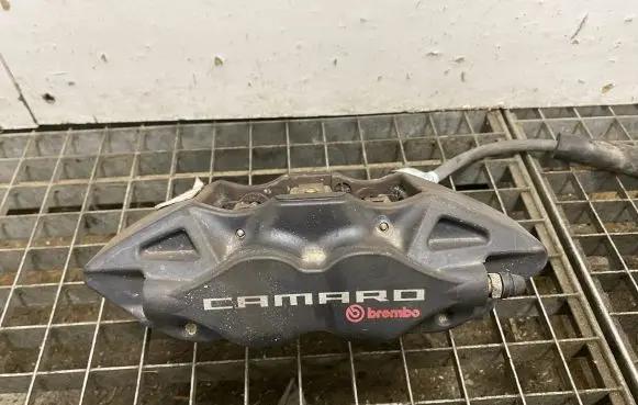 Chevrolet Camaro Rear brake caliper 16D06 2223L