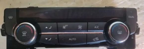 Renault Kadjar Climate control unit 275105707R