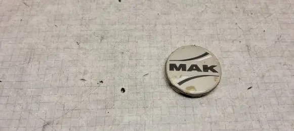 Volkswagen PASSAT B5 Original wheel cap MAK