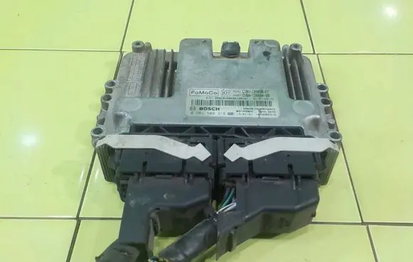 Ford Fiesta Engine control unit/module C1B112A650FF