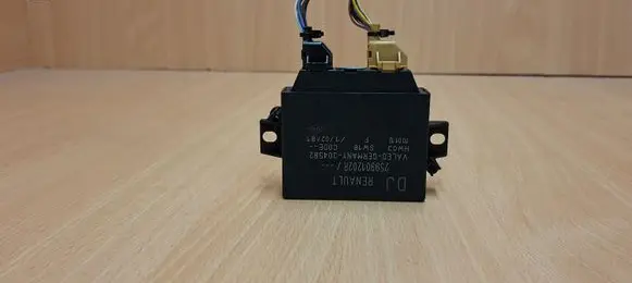 Renault Laguna III Parking PDC control unit/module 259901202R 304582