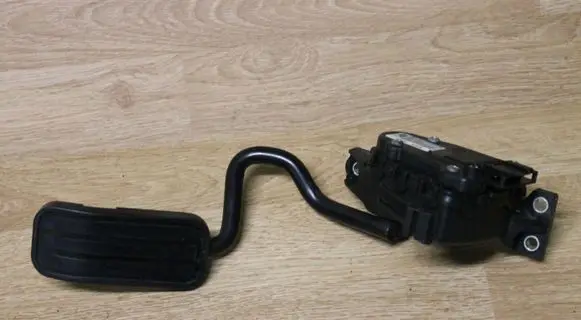 Volkswagen Sharan Accelerator throttle pedal 7M4721603E