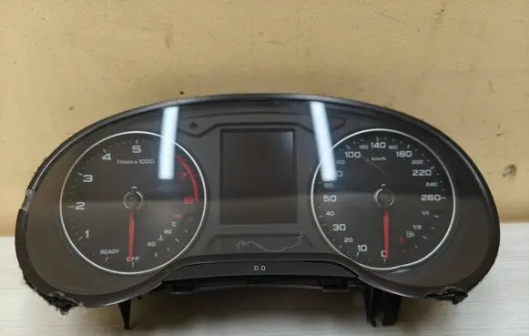 Audi Q2 - Speedometer (instrument cluster) 81A920750J A2C53408916 A3C0466800000