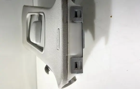 Volkswagen PASSAT B7 Seat belt trim 3C0868312B
