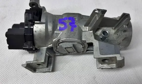 Volkswagen Golf VII Ignition lock 5Q1905865A