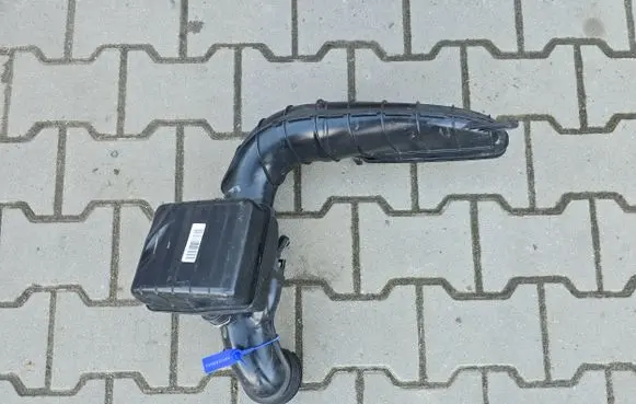 BMW X3 F25 Air intake hose/pipe 7812946 7810746