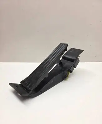 BMW 5 E60 E61 Accelerator throttle pedal 6772645 25916010 2808071