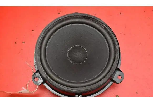 Jaguar XJ X350 Subwoofer speaker 2W9318808AD