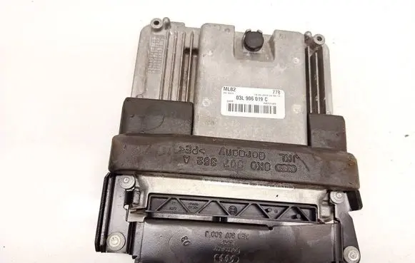 Audi A4 S4 B8 8K Engine control unit/module 03L906019C