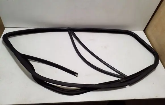 Ford Transit Custom Rubber seal front door window/glass BK21V21511AC