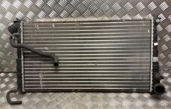 Peugeot 306 Coolant radiator 