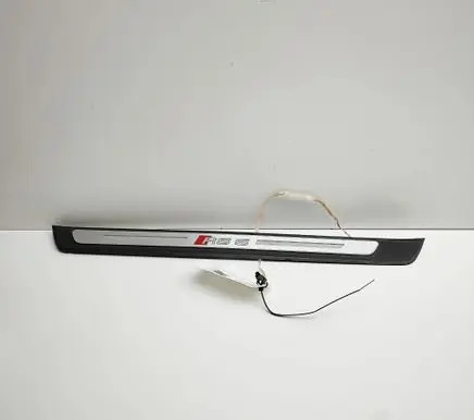 Audi RS6 C8 Front sill trim cover 4K0947405B