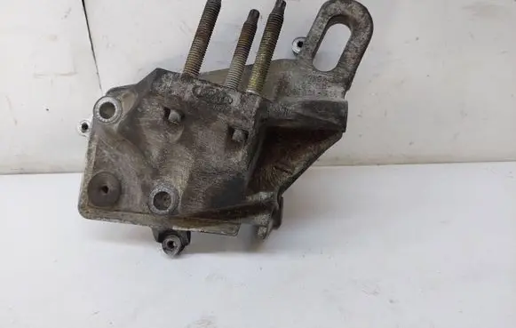 Ford Fiesta Engine mounting bracket 98MM6F001A1A