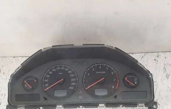 Volvo S60 Speedometer (instrument cluster) 9499668 9459821 0485780