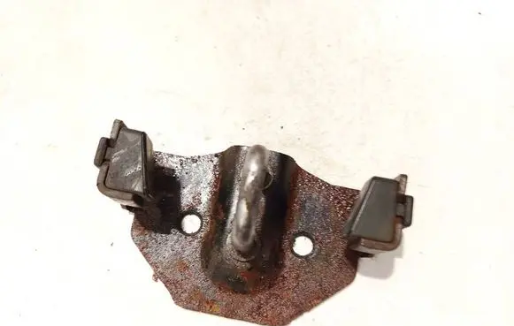 Opel Astra H Rear door lock loop/hook striker 