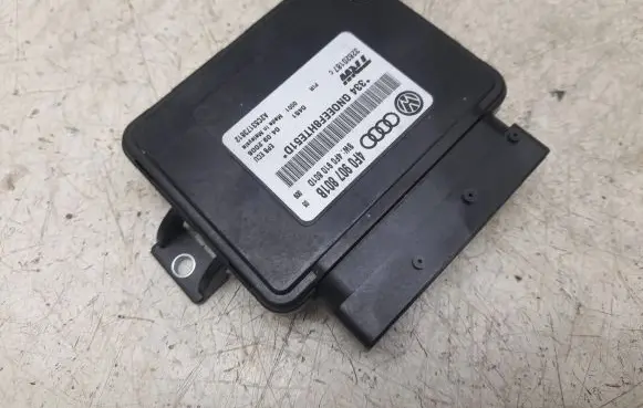 Audi A6 S6 C6 4F Hand brake control module 4F0907801B 4F0910801D 32620187C
