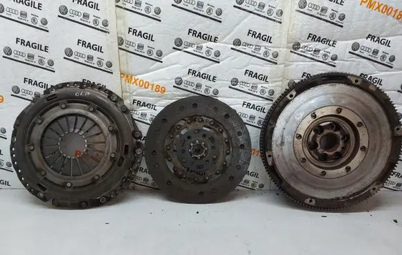 Volkswagen PASSAT B6 Clutch set kit 03G141031G 201878001558