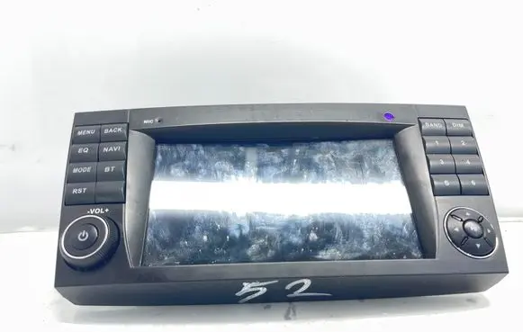 Mercedes-Benz CLS C219 Radio/CD/DVD/GPS head unit