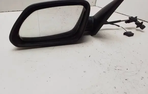 Skoda Octavia Mk2 (1Z) Manual wing mirror 89024245