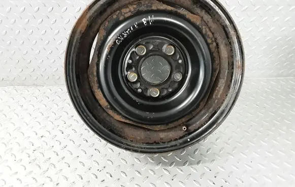 Mercedes-Benz 200 300 W123 R14 steel rim 4000302 1234000302
