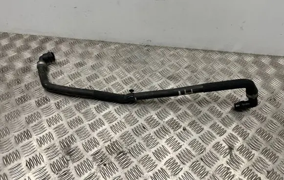 BMW X5 G05 Engine coolant pipe/hose 8742656