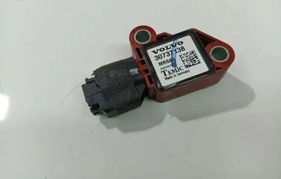 Volvo V50 Airbag deployment crash/impact sensor 30737138