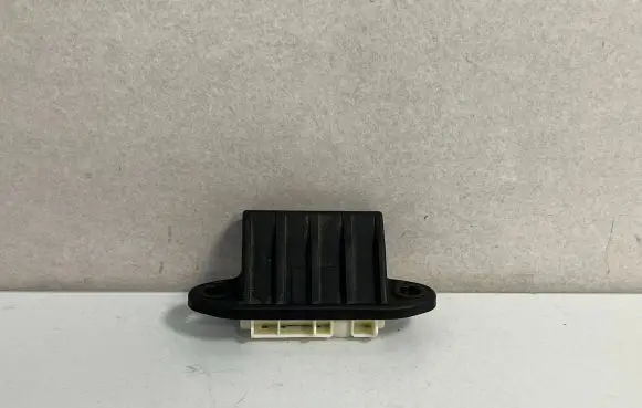 Tailgate opening switch