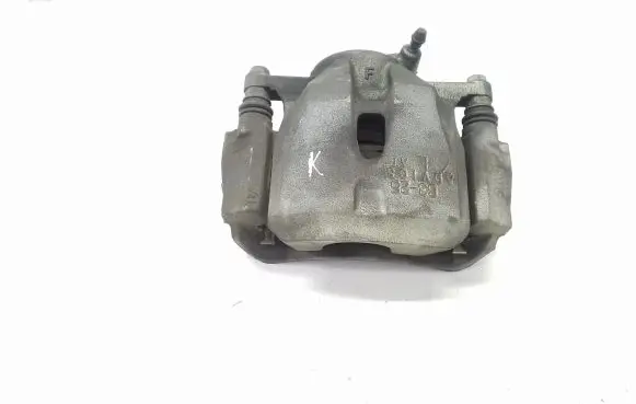 Toyota Prius+ (ZVW40) Front brake caliper