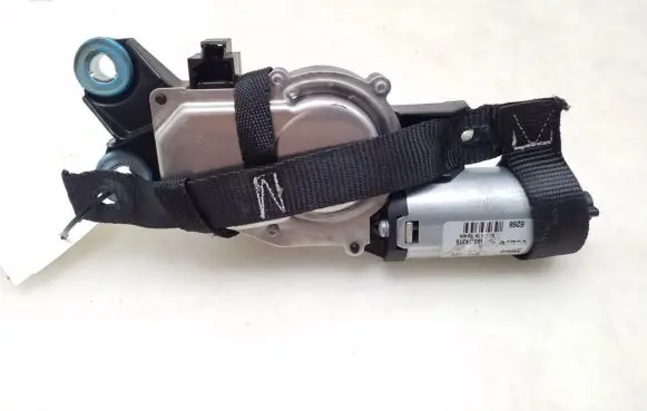 Volvo XC70 Rear window wiper motor 30663891